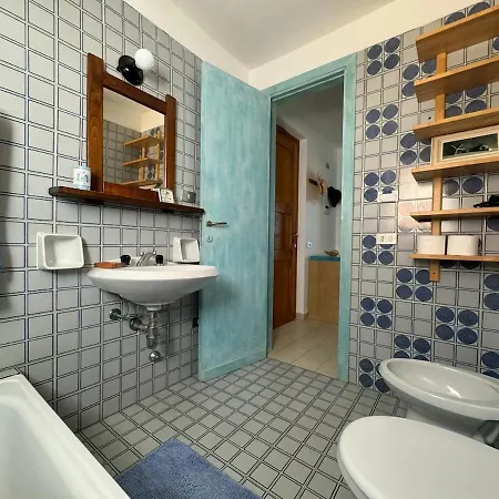 Exclusive Sea View Escape In Lejlighed Baja Sardinia